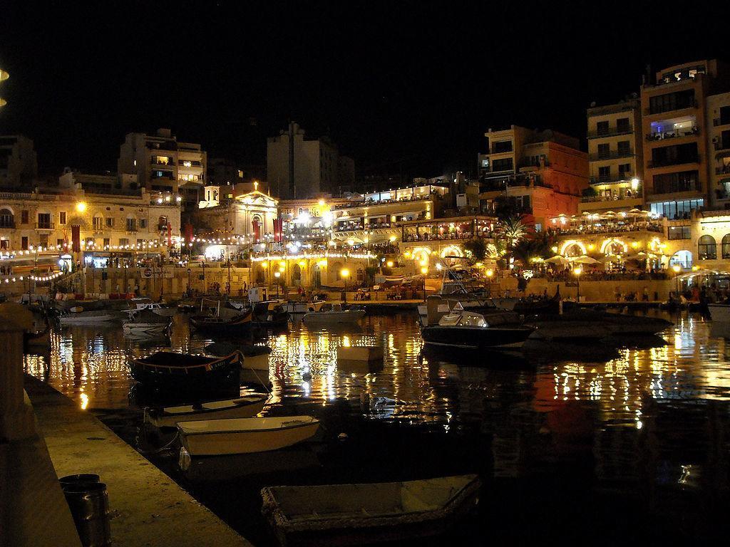 Spinola Seafront Apartment Saint Julian's Phòng bức ảnh