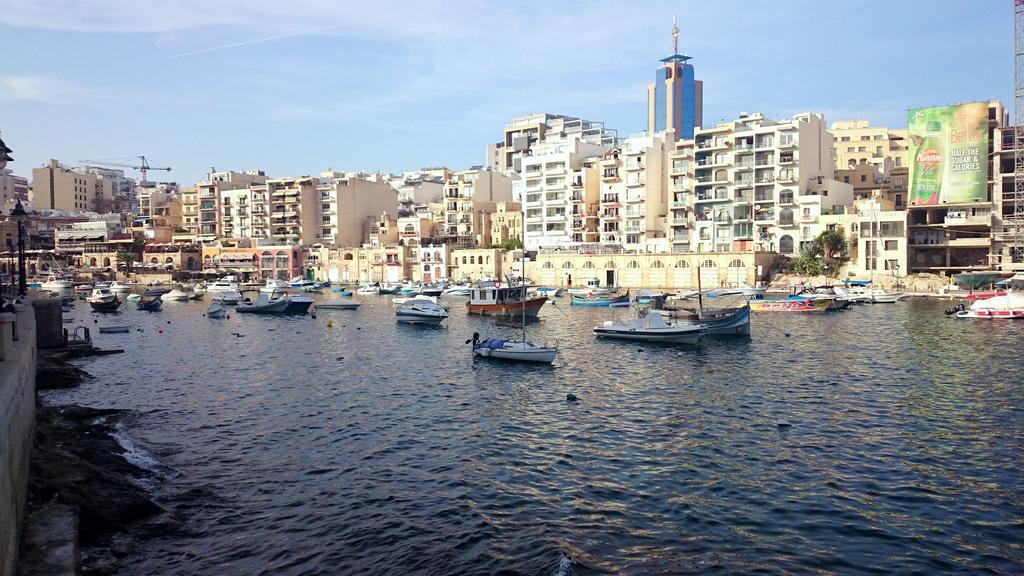 Spinola Seafront Apartment Saint Julian's Phòng bức ảnh